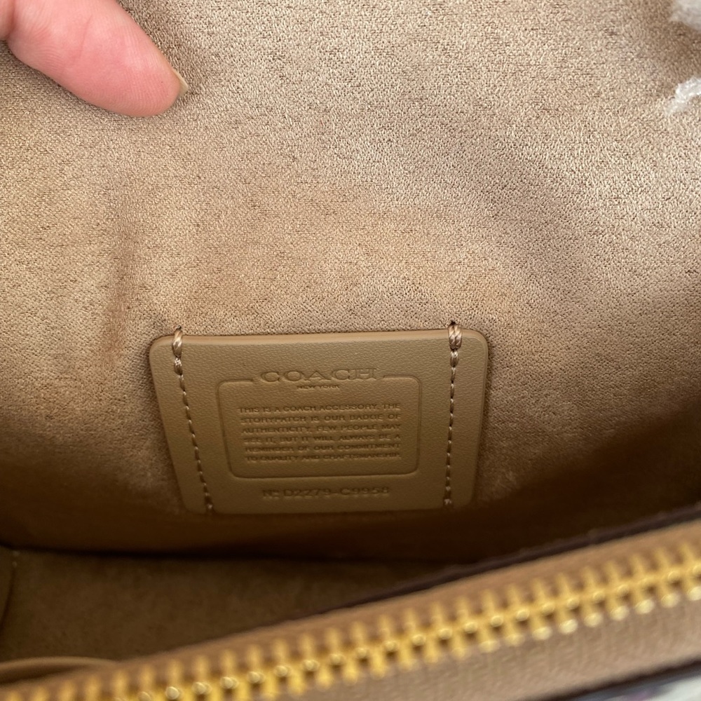 Coach Floral Crossbody NWT - Picture 9 of 11